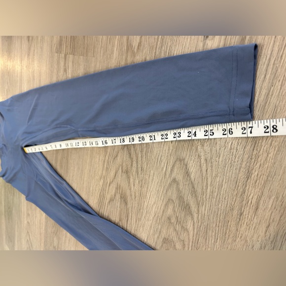 LULULEMON Breezethrough High Rise Tight Light Blue. Size 8 - Picture 8 of 8